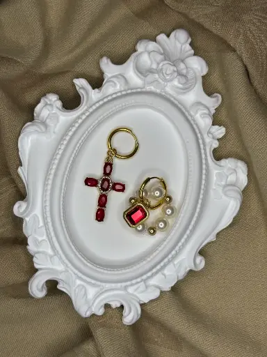 Red-Cross DIY Earrings